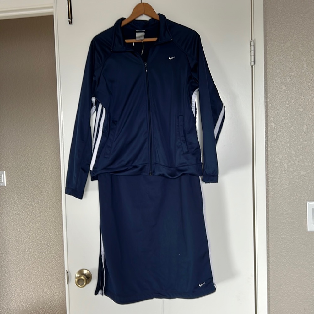 Nike Navy Double stripe tracksuit with skirt. Size Medium. Y2K. Gently worn.